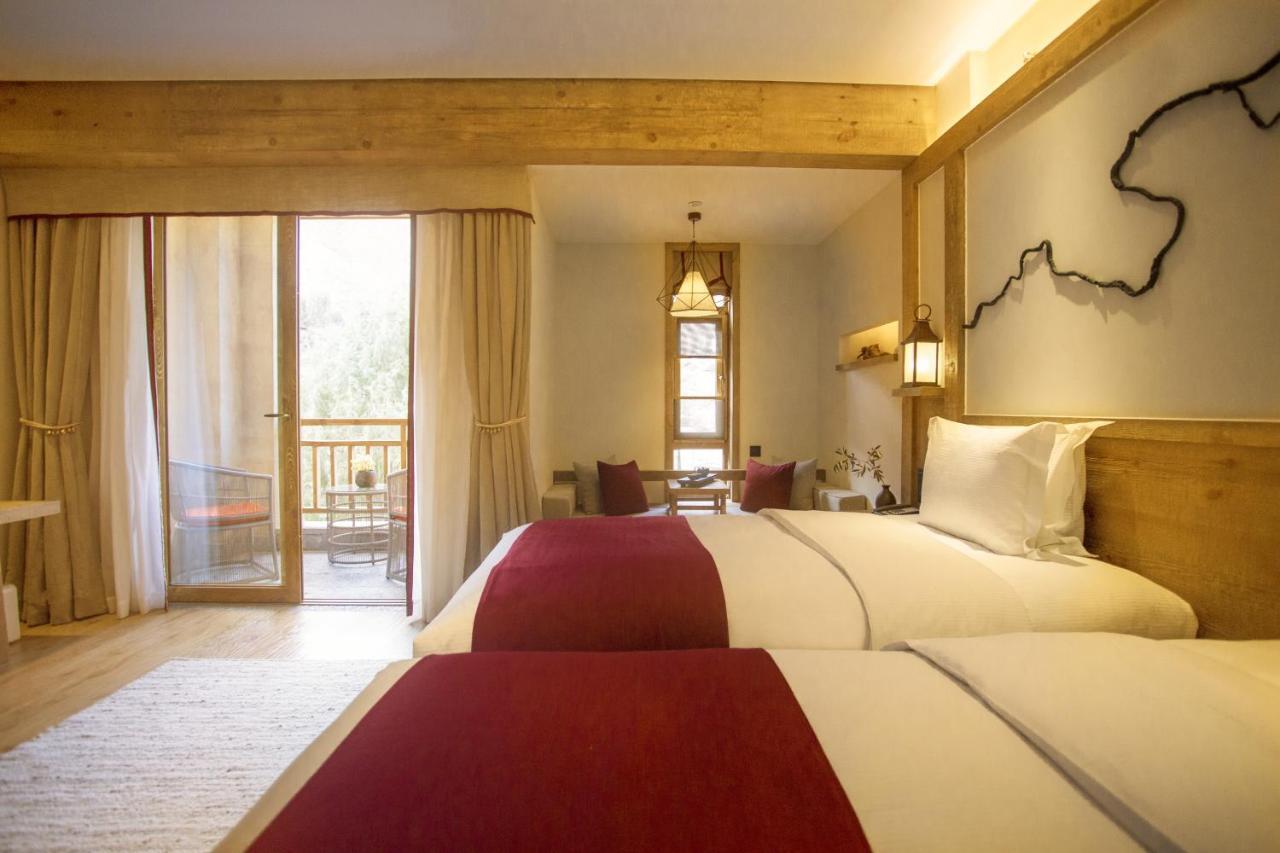 Hotel Lux* Tea Horse Road Benzilan Exterior foto
